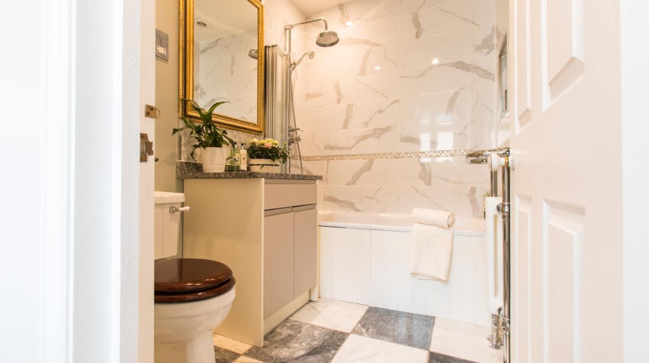 Flat 3, 6 Lypiatt Terrace Cheltenham Gloucestershire Gl50 2Sx Ngoại thất bức ảnh