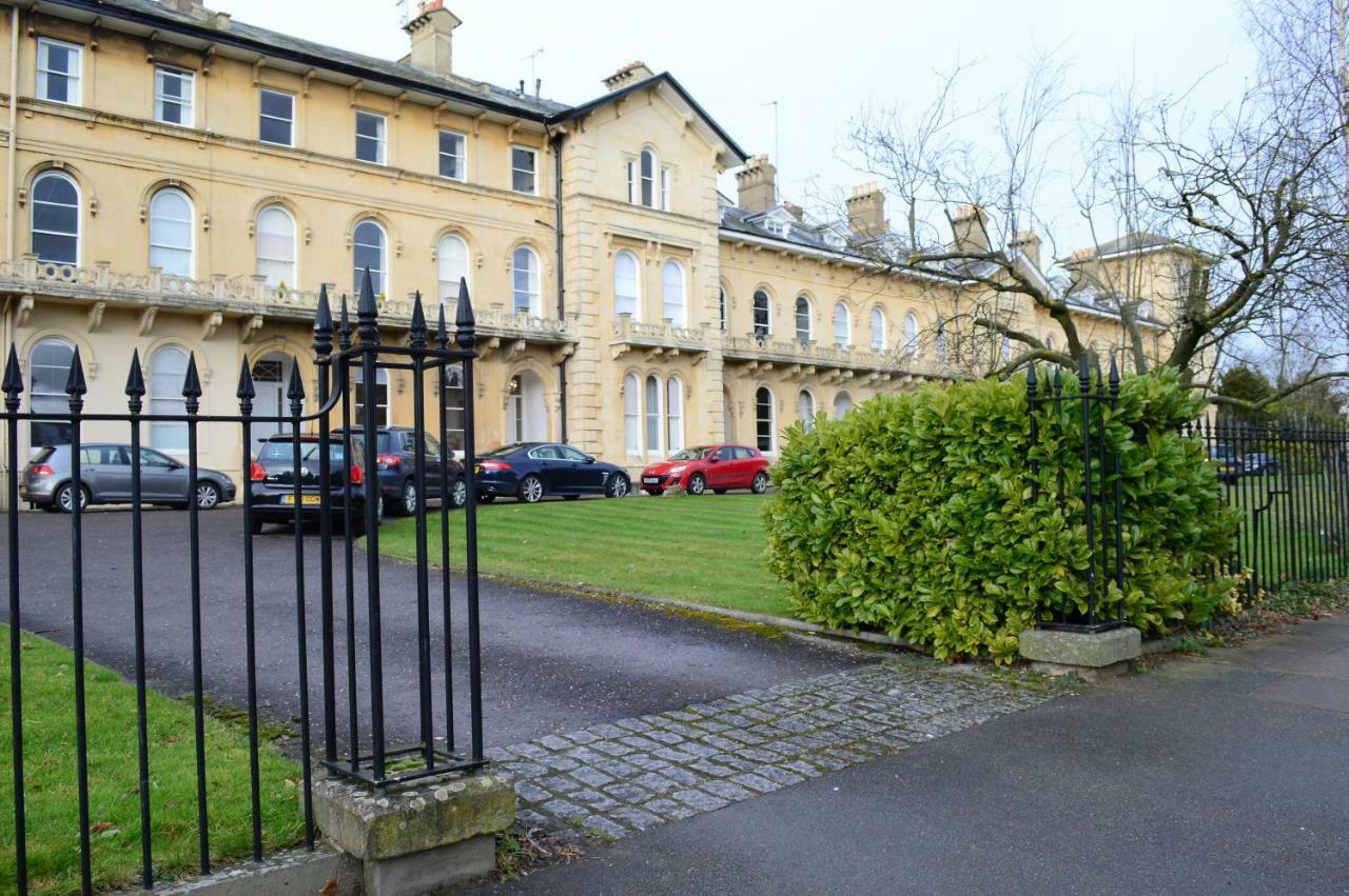 Flat 3, 6 Lypiatt Terrace Cheltenham Gloucestershire Gl50 2Sx Ngoại thất bức ảnh